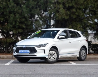 BYD Tkompli Tmexxi Is-Suq tal-VE B'Karozzi Elettriċi ta' l-Avanti