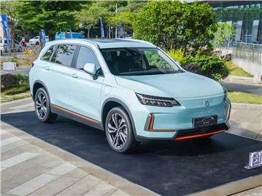 2023 SUV ĠDID Skyworth EV6